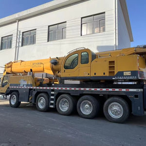 Grue mobile sur roues Sanyy/X-C-M-G QY100 d'occasion, flèche à cinq sections, 100 tonnes, moteur, capacité de levage maximale de 40 m, en vente en STOCK - Product Image 1