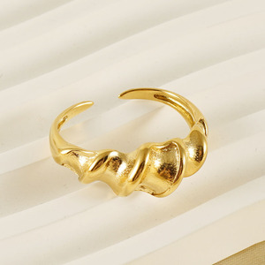 Zogxin Twist Ring Gold Adjustable Geometric Shape Women's Jewelry - Product Image 4