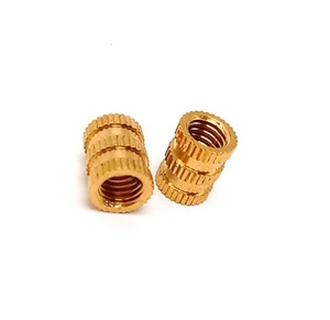 Tuercas de inserción rectas de cobre moldeadas a través del orificio M2 M2.5 M3 M4 - Product Image 4