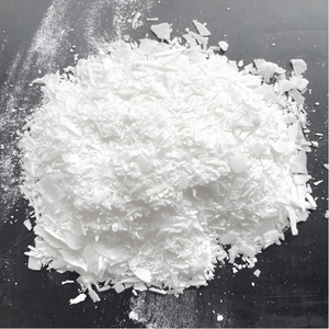 Polyethylenglykol-4000 ist ein weißes, wachsartiges Festkörperblatt oder granuliertes Pulver. - Product Image 2