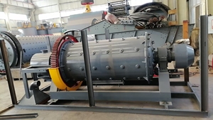 900 एक्स 1800 और 900 एक्स 3000 छोटे-उपज वाले सोने का अयस्क और पत्थर पाउडर मशीन के साथ पीसने बॉल मिल - Product Image 2