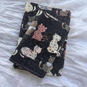 <b>A5</b> Loose-Leaf Journal - Cute Artistic Ring Binder Notebook for <b>Diary</b>, Note Taking & Scrapbooking - Product Image 2