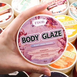 Gloss corporel au beurre de karité OEM |   Lotion corporelle blanchissante et anti-âge bio |   Crème pour le corps sans parabènes et sans cruauté animale - Product Image 2