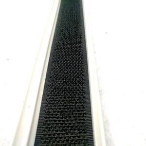 仅用于铝制门窗窗帘轨道挂钩胶带的窗帘轨自粘背衬钩环胶带 - Product Image 1