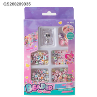 QS Kit de Perles en Plastique DIY Éducatif à Prix Abordable, Jouet Créatif Multi-Styles pour Enfants Filles, Jeu de Bijoux Faits Main Tendance, 3 Ans et Plus