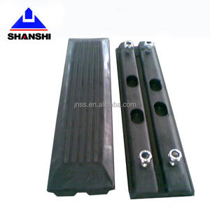 แผ่นยางสลักเกลียวบน14 "350มม. เหมาะสำหรับรถขุดขนาดเล็ก K035 KX030 KX040 KX121 KH101 RX501แผ่นรองรองเท้าแผ่น SK032 - Product Image 2