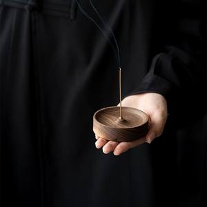 ที่วางธูปไม้แบบคว่ำพร้อมที่รองเถ้าโลหะ สำหรับอโรมาเธอราพี โยคะ ตกแต่งบ้าน และการเผาเครื่องหอม - Product Image 1