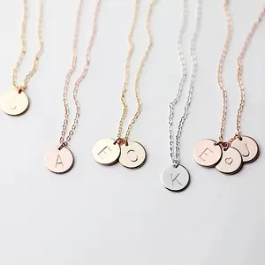 18K Gold Gp Gepersonaliseerde Aanvankelijke Alfabet Brief Disc Charm Ketting Eerste Gepersonaliseerde Brief Disc Ketting