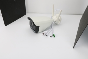 Sistema di Telecamere di Sicurezza Ibrido AI Wireless da Esterno 4G/WiFi con Visione Notturna, Impermeabile IP67, Pan-Tilt e Audio Bidirezionale - Product Image 4