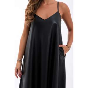 Vestido Satinado Corte A 7278 Negro con Cuello en V y Cintura Baja, Estilo Simple y Moderno - Product Image 2