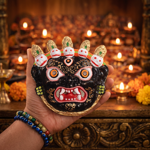 Masque protecteur tibétain Mahakala en aluminium pour la décoration murale des temples bouddhistes, la décoration spirituelle de la maison, la salle de méditation - Product Image 2