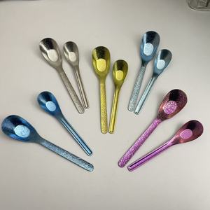 Juego de cucharas de titanio puro, cuerpo recto, textura martillada, color sólido, tazón profundo para uso doméstico y infantil - Product Image 5