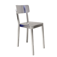 Ensemble de table et chaises de salle à manger en acier inoxydable robuste et moderne pour la maison, le restaurant, la salle à manger