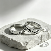 Großhandel Silber Paar-Ringset Damen Cartoon Gravierter Ring Anlaufgeschützt Passend für Sie und Ihn Versprechen Hochzeit Modeschmuck