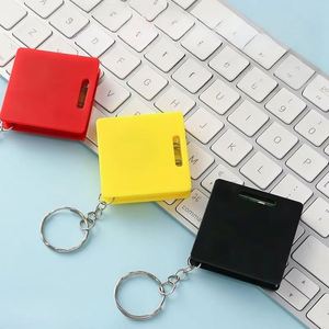 Porte-clés avec ruban à mesurer en acier miniature de 1 mètre avec logo personnalisé - Règle de poche personnalisée pour cadeaux promotionnels - Product Image 2