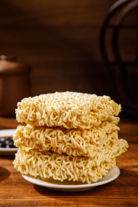 Fideos Instantáneos de <span class=keywords><strong>Harina</strong></span> de Trigo Fritos con Yema de Huevo Salada y Auténticos de Beijing Zhajiangmian, 5 Bolsas, Pedidos al por Mayor, Deliciosos - Product Image 6