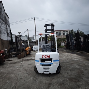 2023 High Quality Used TCM 3T Diesel Forklift White Original From Japan Diesel Engine Low Hours - Product Image 5