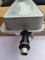 Refroidisseur d'huile moteur LR010754 AJ811959, radiateur d'huile adapté aux Range Rover Discovery 4 Discovery 5 édition essence