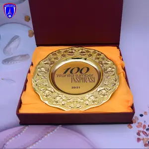 100周年纪念礼品定制奖奖杯牌匾供应商与国家3d纪念板金属纪念品板与Gif
