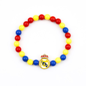 Bracelets à breloques perlés, médailles commémoratives Madrid et Barcelone, bracelets de sport en silicone et perles dorées tissées sur le thème du football - Product Image 4