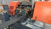 Scie à ruban horizontale automatique très vendue |   Équipement de traitement des barres d'acier, tension hydraulique, moteur 4,0 kW, modèle TS4250