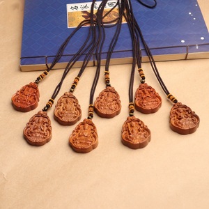 Collar de madera de durazno con dios protector, colgante de Buda de los doce signos del zodíaco, cadena para suéter con ocho dioses, regalo unisex - Product Image 1
