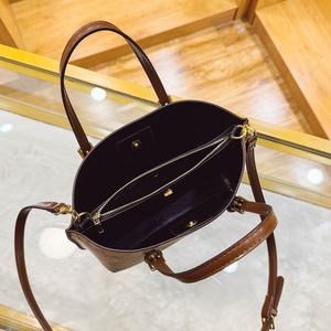 Bolso de Mano para Dama, Modelo 2026, Moderno, con Cierre de Cremallera, Patrones Geométricos, para Negocios, Playa, Anti-Robo, Duradero, Portátil y Plegable - Product Image 2