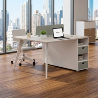 Poste de travail de bureau individuel, bureau informatique moderne avec cloison de séparation, ensemble de mobilier de direction de luxe personnalisable