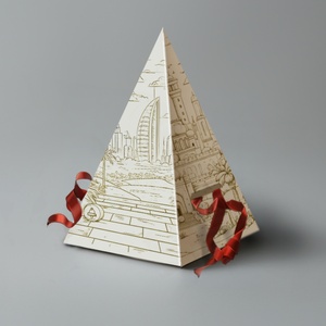 Sunshine Custom <b>Small</b> Pyramid Shape Cake <b>Box</b> Reusable Paperboard <b>Packaging</b> for Food for Triangle Pyramid Treats - Product Image 2