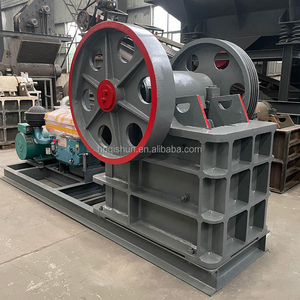 Trituradora de mandíbula de motor diésel portátil para minería de agregados de mineral de oro y hormigón utilizada en aplicaciones portátiles - Product Image 3