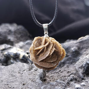 Collar con Colgante de Piedra de Rosa del Desierto <span class=keywords><strong>Adenium</strong></span> <span class=keywords><strong>Obesum</strong></span>, Collar de Piedra de Cristal Natural con Personalidad para Mujer - Product Image 4