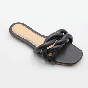 2025 estate nuovo stile pantofole a fondo piatto <span class=keywords><strong>infradito</strong></span> scarpe da <span class=keywords><strong>donna</strong></span> alla moda <span class=keywords><strong>sandali</strong></span> da spiaggia produttori diretti - Product Image 3