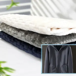 Shaoxing personnalisé en gros ménage Textile Jacquard Plaid flanelle tissu pour la maison vêtements couverture peignoir