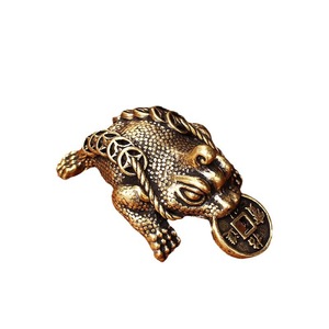 1 pièce d'ornement en forme <span class=keywords><strong>de</strong></span> crapaud doré en laiton antique, petite figurine en cuivre vieilli - Product Image 6