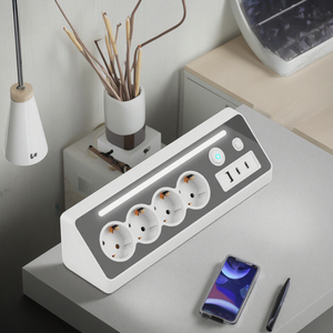 ปลั๊กพ่วงแบบทาวเวอร์มาตรฐานยุโรป 4 ช่องเสียบ พร้อมพอร์ต USB 3 ช่อง ป้องกันไฟกระชากและไฟเกิน สำหรับใช้งานกับแล็ปท็อป - Product Image 2