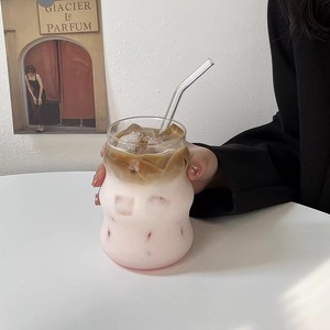 Gobelet en verre transparent résistant à la chaleur pour la maison, idéal pour le thé, le jus, le lait, le café, l'eau, avec un design rayé - Product Image 3