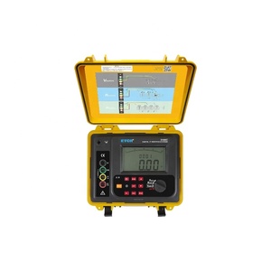 Medidor de Resistencia de Tierra y Resistividad del Suelo ETCR 3100C con Corriente de Prueba de 20mA y 2% de Precisión - Product Image 4