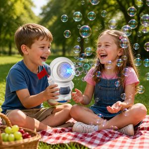 Máquina de Burbujas de Astronauta OEM de 10 Agujeros, Set Blanco con Luz LED Azul, Recuerdo de Fiesta de Cumpleaños para Niños, Juguete de Verano al por Mayor - Product Image 3