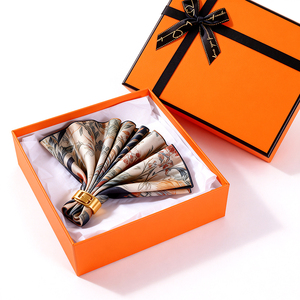 Scatole regalo in cartone con coperchio e base arancioni con logo personalizzato per confezioni regalo di candele - Product Image 3