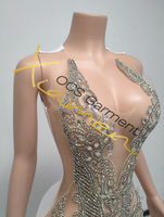 Robe de soirée scintillante Ocstrade 2025 avec strass, décolleté plongeant, sans manches, en cristal transparent, courte, sexy, pour fête d'anniversaire avec plumes