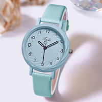 Nouvelle montre à quartz tendance pour femme, étudiante, avec petit cadran mignon, bracelet en cuir, cadeau pour petite amie