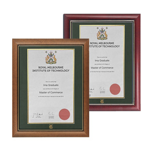 Mondon Tùy Chỉnh Kích Thước Gỗ Màu Vàng Tốt Nghiệp Bằng Tốt Nghiệp Khung Giấy Chứng Nhận Khung Với Dòng Vàng UV In - Product Image 2