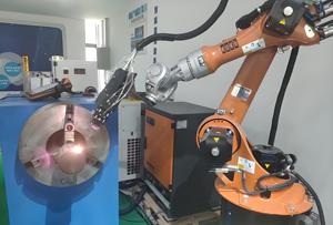 Máquina Robótica Automática de Endurecimiento para Mejora de Superficies de Moldes, 3kw 6kw, Venta Directa de Fábrica, Sistema de Endurecimiento por Láser de Fibra Raycus - Product Image 2