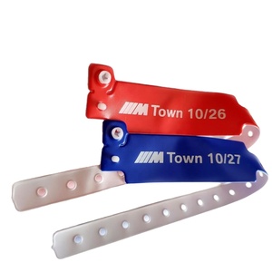 <span class=keywords><strong>Bracelet</strong></span> <span class=keywords><strong>d</strong></span>'<span class=keywords><strong>identification</strong></span> en vinyle PVC souple et confortable, à usage unique pour festivals et occasions spéciales - Product Image 1