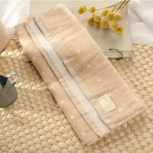 34*50Cm Pluizige Zachte Absorberende Bruine Handdoek Voor Volwassenen Bad Washandjes Gots Gecertificeerd Natuurlijk Biologisch Katoen