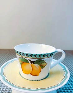 Services de vaisselle en céramique modernes, luxueux, durables et écologiques, blancs, en stock : assiettes, bols, tasses, soucoupes, compatibles four, micro-ondes et lave-vaisselle - Product Image 4