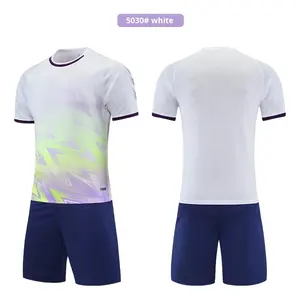 Custom Hoge Kwaliteit Club Voetbal Uniformen Voetbalkleding Kit Met Korte Mouwen Voetbalkleding Jersey Set Voetbal Uniform - Product Image 5