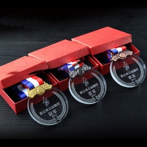เหรียญรางวัลคริสตัลคุณภาพสูงจากโรงงานจีน ผลิตภัณฑ์ใหม่ ขายเหรียญทอง เหรียญรางวัล และถ้วยรางวัล - Product Image 4