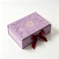 Boîtes cadeaux de luxe en velours violet avec fermeture magnétique, logo personnalisé en feuille d'or, boîte rigide en forme de livre pour cadeaux et artisanat