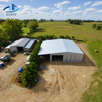 Hangar pour machines agricoles, bâtiment en acier préfabriqué pour le stockage d'équipements et les opérations rurales